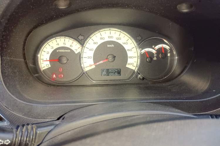 Used Wuling Hongguang 2014 1.5L S Automatic Comfort Edition
