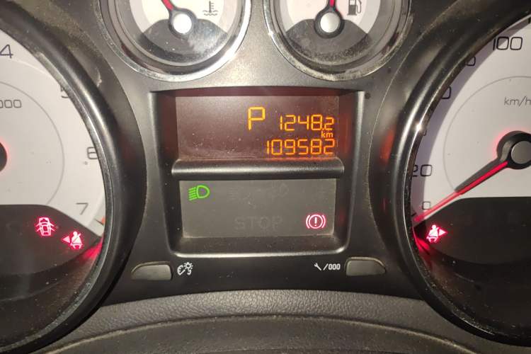Used Peugeot 308 2012 1.6L Automatic YouShang Model Odometer Close Up