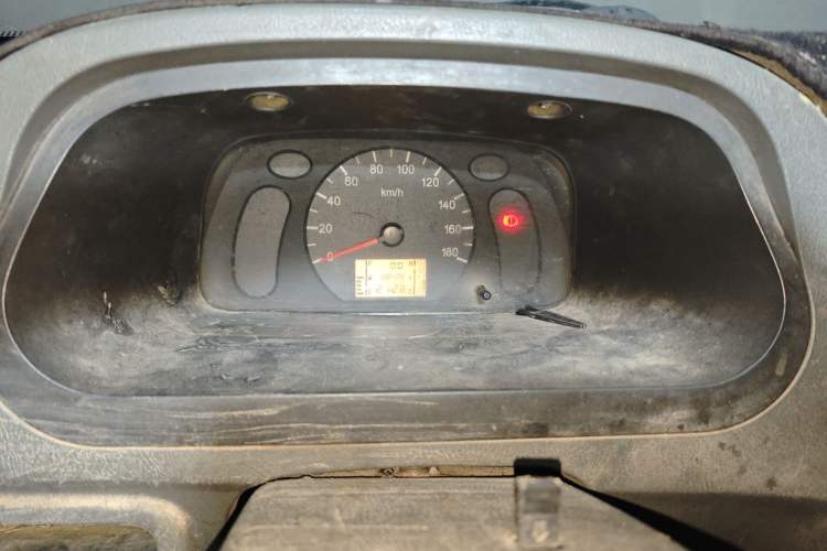 Used Wuling Zhiguang 2010 1.0L New Version Practical Short-Body L2Y
