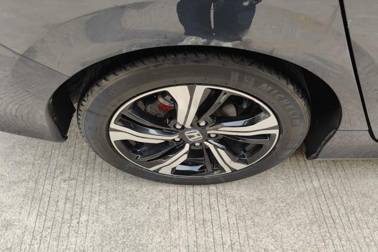 Used Honda Civic 2016 220TURBO CVT Prestige Edition
