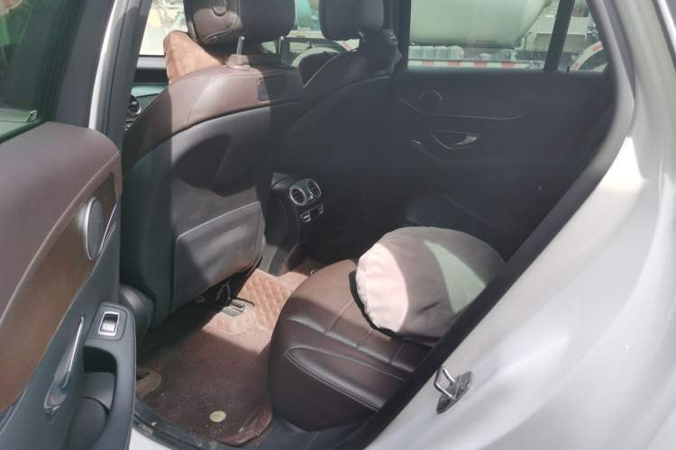 Used Mercedes-Benz GLC 2018 GLC 300 4MATIC Sport Edition Left Rear Seat