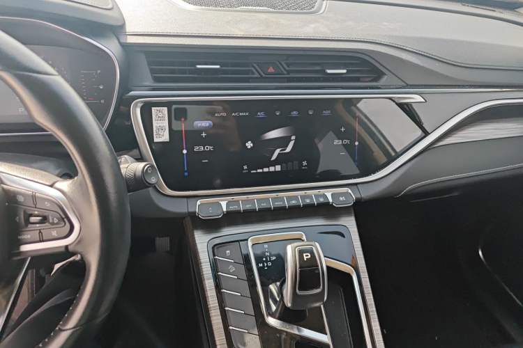 Used Geely Auto Emgrand X7 Sport 2020 1.8TD DCT Smart Connect PRO Audio And AC Panel