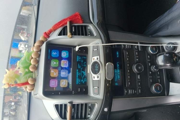 Used Chevrolet Captiva 2017 2.4L Two-Wheel Drive Urban Version 7 Seats
