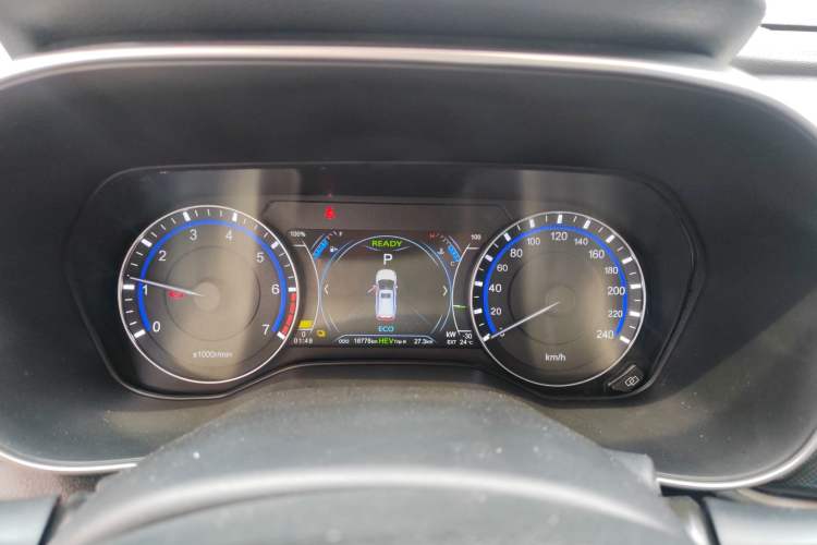 Used Dongfeng Fengon 580 New Energy 2019 1.8L PHEV Zhihao Model 7 Seats Instrument Cluster