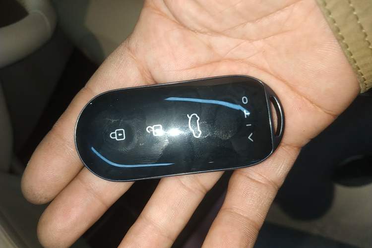 Used Hima AITO M5 2025 Extended-Range Ultra All-Wheel-Drive Version Vehicle Key