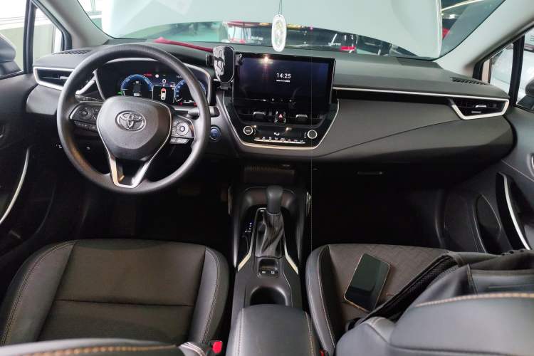 Used Toyota Levin 2023 Smart Electric Hybrid Dual-Engine 1.8L Sport Edition Center Console