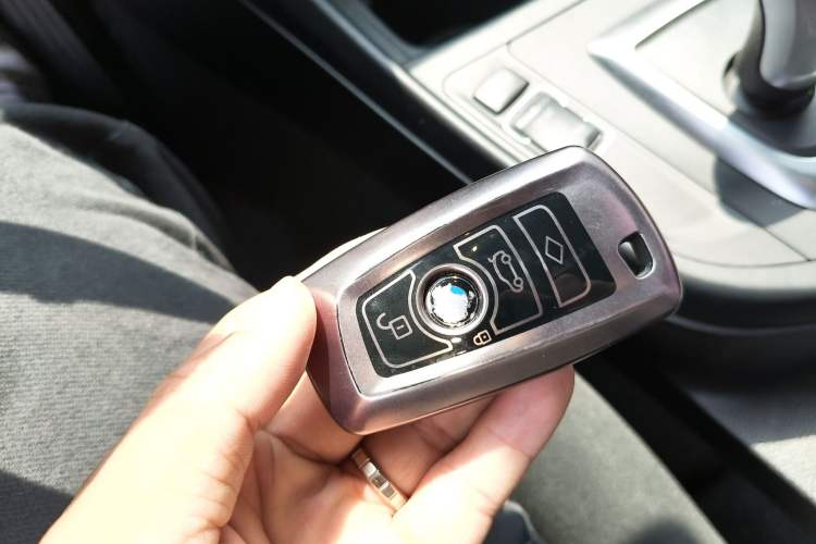 Used BMW 1 Series 2015 118i Leading Model Vehicle Key