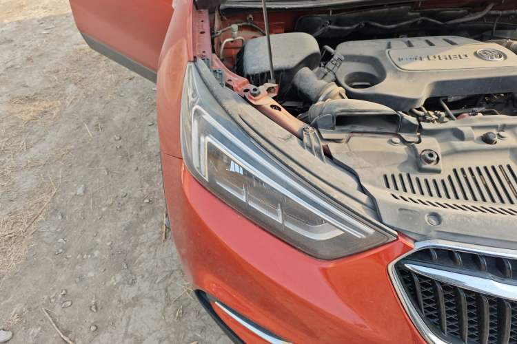 Used Buick Encore 2016 18T Automatic Two-Wheel Drive Urban Elite Model
