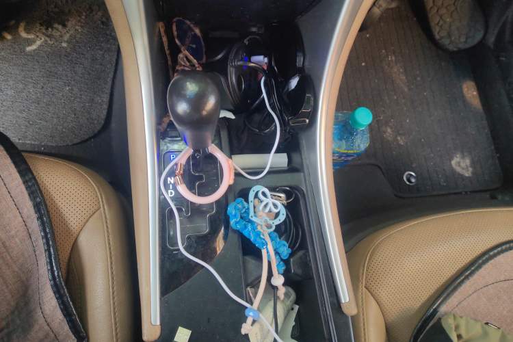 Used Hyundai Sonata 2011 2.0L Automatic Luxury Edition
