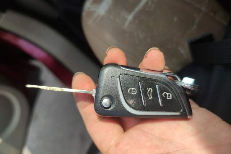 Used Nissan Qashqai 2008 16G Style 5MT 2WD Vehicle Key