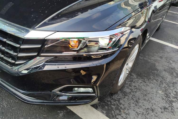 Used Volkswagen Passat 2019 330TSI Elite Edition China VI
