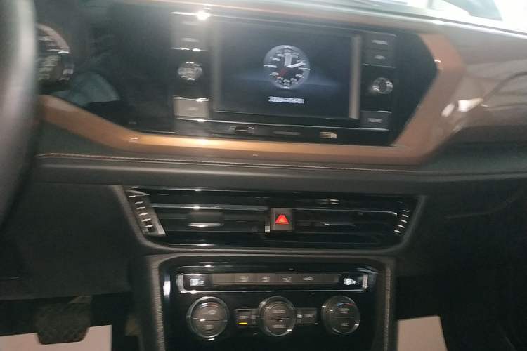 Used Volkswagen Tharu 2020 280TSI Two-Wheel Drive Comfort Edition China VI Standard
