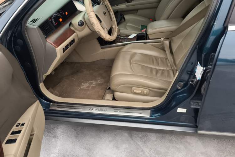 Used Nissan Teana 2006 230JK-S Comfort Sunroof Driver Seat