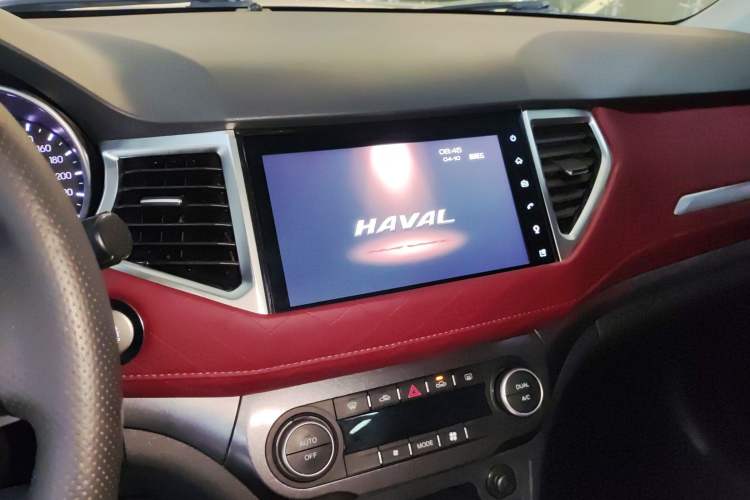 Used Haval H6 Coupe 2020 SmartConnect Edition 1.5T Automatic Two-Wheel Drive Luxury SmartConnect Model Audio And AC Panel
