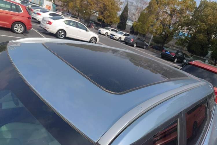 Used Geely Auto Emgrand X7 Sport 2023 Boyue COOL 1.5TD ZhiZun Edition Roof