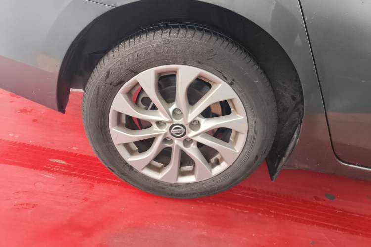Used Nissan Sylphy 2022 Classic 1.6XL CVT Luxury Edition Right Rear Wheel Hub