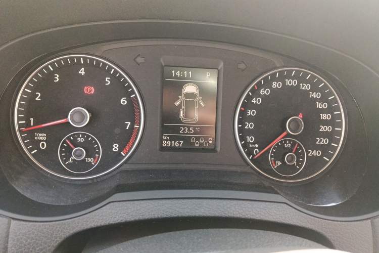 Used Volkswagen Sharan 2013 1.8TSI Comfort Model Euro IV
