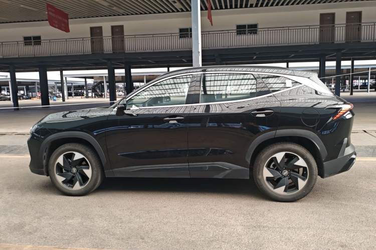 Used JETOUR Shanhai L6 2024 1.5TD DHT ULTRA