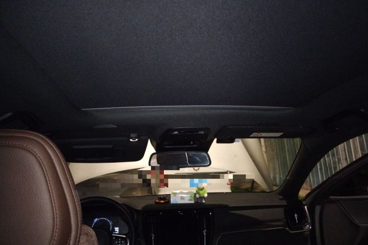 Used Volvo S60 2022 B4 Zhiyi Luxury Edition Headliner