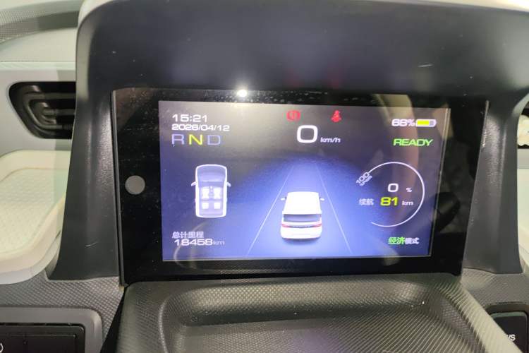 Used Wuling Hongguang MINIEV 2022 Macaron Fashion Edition Lithium-Nickel-Cobalt-Alpha-oxide Instrument Cluster