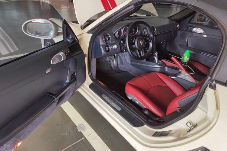 Used Porsche Boxster 2009 Boxster 2.9L
