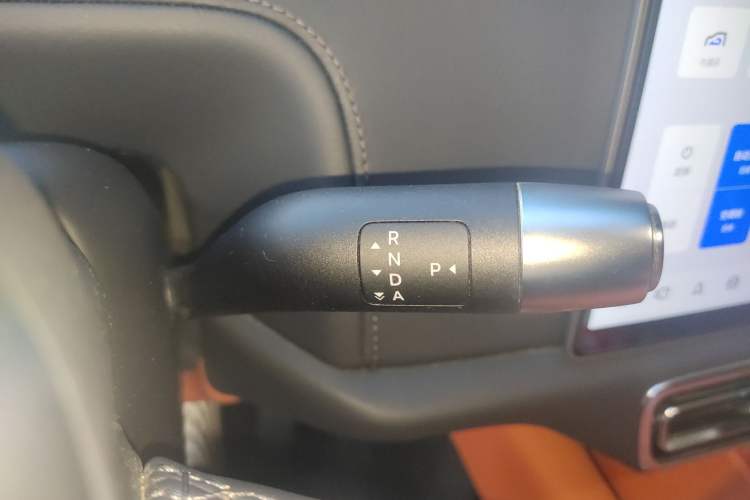 Used Li Auto L9 2022 Max model
