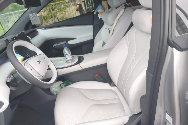 Used XPeng G7 2025 Model—602 Long Range Max Left Front Seat