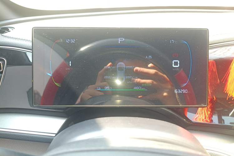 Used BYD Qin PLUS 2024 Honor Edition EV 510KM Leading Model Instrument Cluster