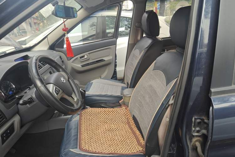 Used BAIC Changhe M50S 2015 1.5L S 1.5L Executive Class DAM15DL Left Front Seat