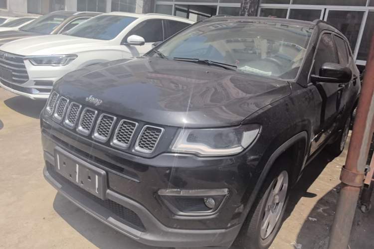 Used Jeep Compass 2017 200T Automatic Family Edition