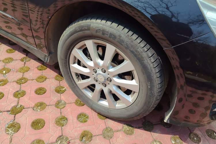 Used Mercedes-Benz R-Class 2011 R 350 L 4MATIC
