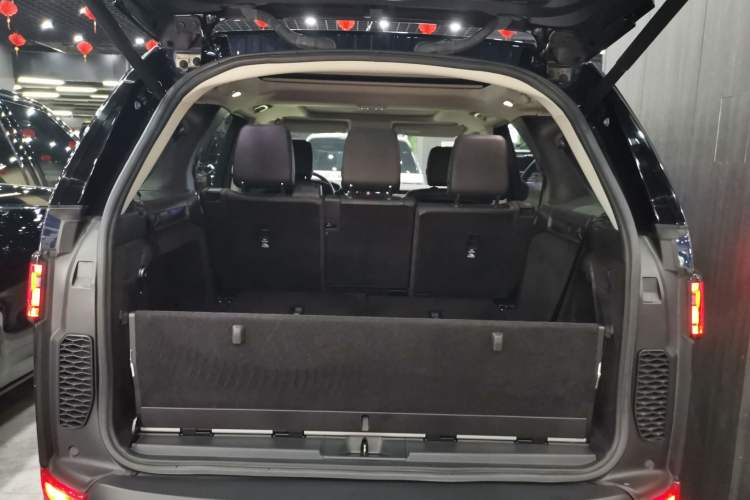 Used Land Rover Discovery 2018 3.0 SC V6 HSE
