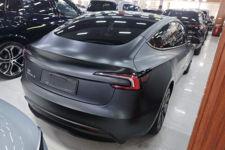Used Tesla Model 3 2023 Rear-Wheel-Drive Version
