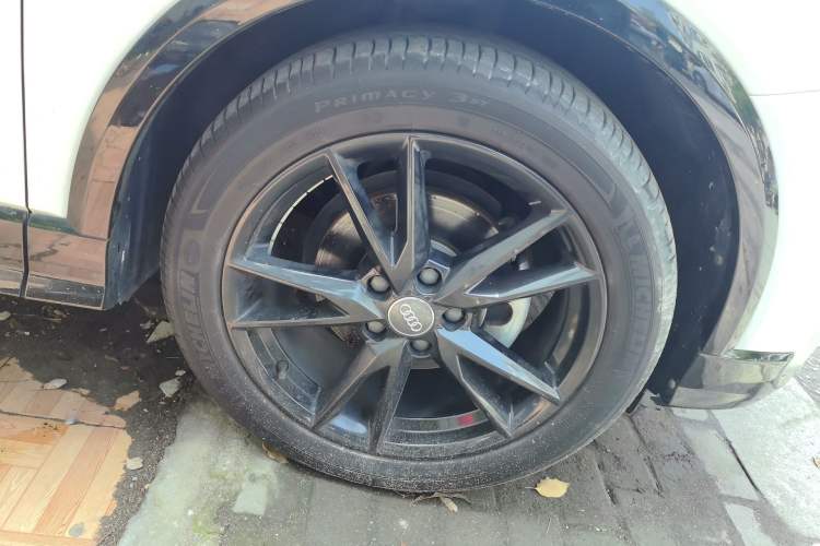 Used Audi Q2L 2018 35 TFSI Launch Exclusive Edition China V Right Front Wheel Hub