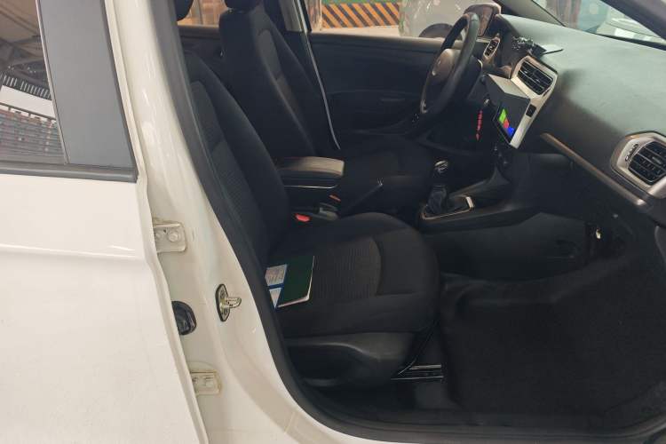 Used Peugeot 301 2016 1.6L Manual Happiness Edition