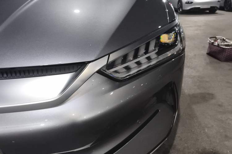 Used BYD Qin PLUS 2023 Champion Edition EV 510KM Beyond Model Left Front Headlight