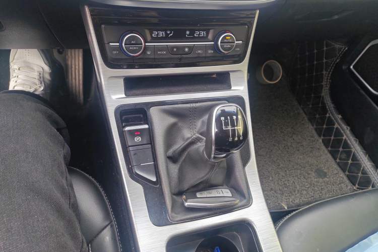 Used Geely Auto Emgrand GS 2019 1.4T Manual Ya