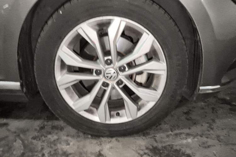 Used Volkswagen Magotan 2018 330TSI DSG Luxury Model