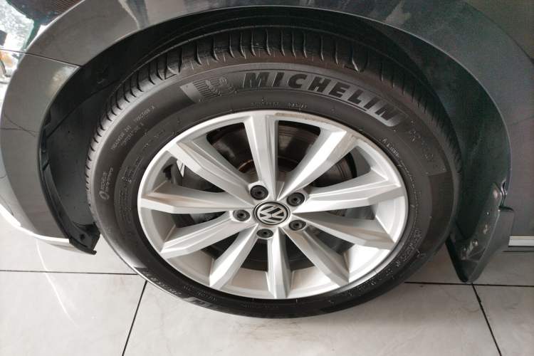 Used Volkswagen Magotan 2019 330TSI DSG Leading Edition China V Standard
