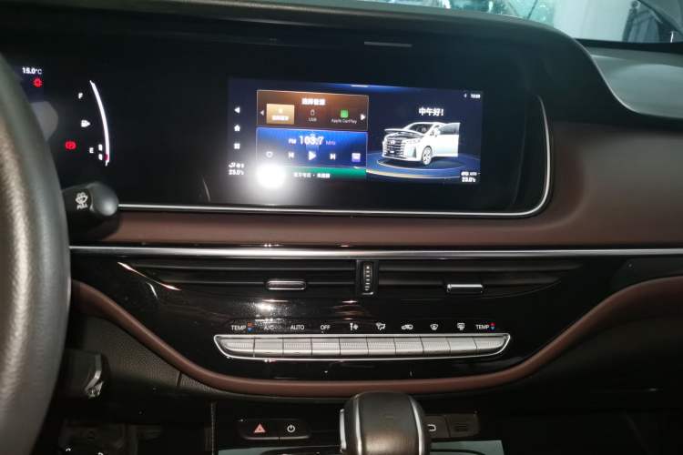 Used GAC Trumpchi M6 2023 PRO 270T DCT Elite Edition
