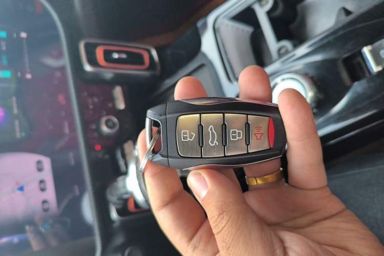 Used Haval DARGO 2021 1.5T DCT Two-Wheel Drive Border Collie Edition Vehicle Key