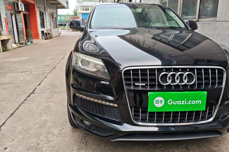 Used Audi Q7 2014 35 TDI Sport Edition
