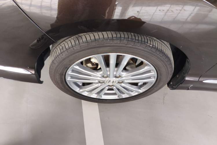 Used Honda Elysion 2016 2.4L Supreme Edition Exterior 4