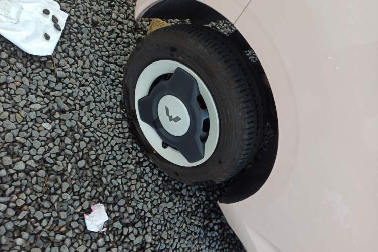 Used Wuling Hongguang MINIEV 2024 3rd Generation 215km Youth Edition