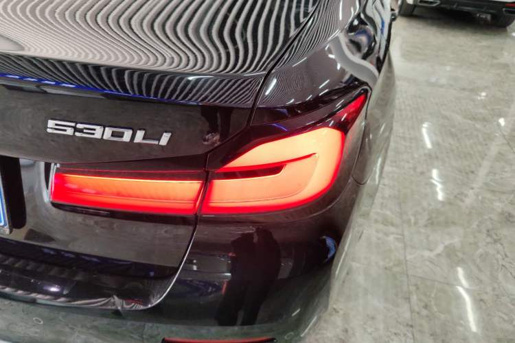 Used BMW 5 Series 2021 525Li Luxury Package