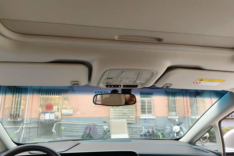 Used Buick GL8 2022 ES Landtrek 653T Comfort Edition