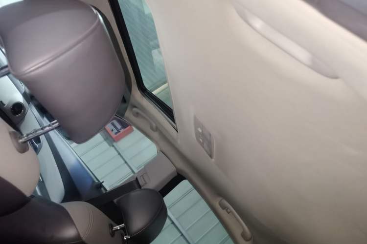 Used Chevrolet Cruze 2015 1.5L Classic SE AT Headliner