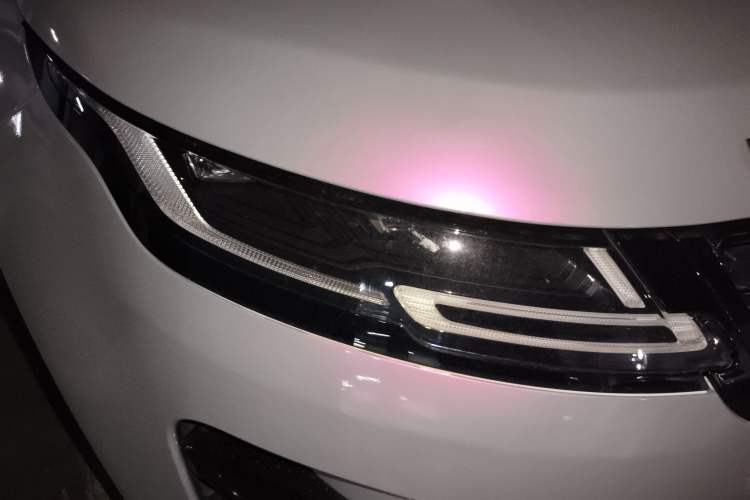 Used Land Rover Range Rover Evoque 2020 249 PS R-DYNAMIC S Black Edition Sport Version