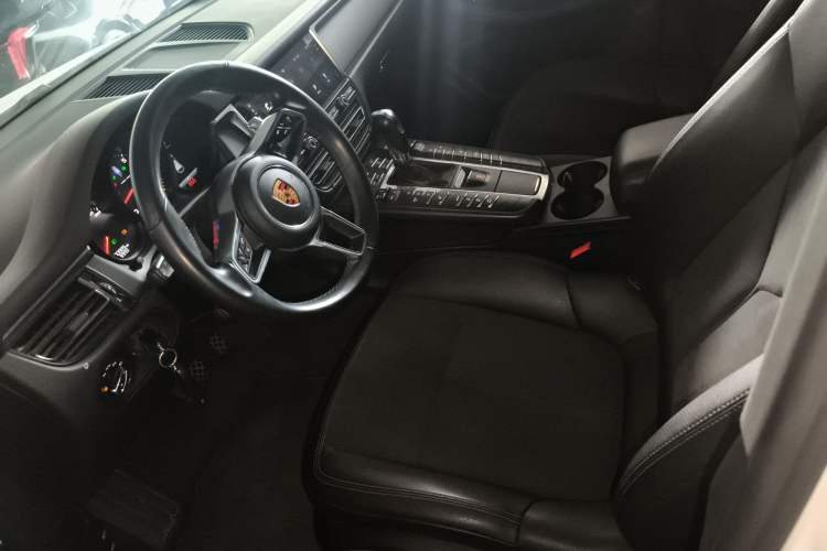Used Porsche Macan 2018 Macan 2.0T