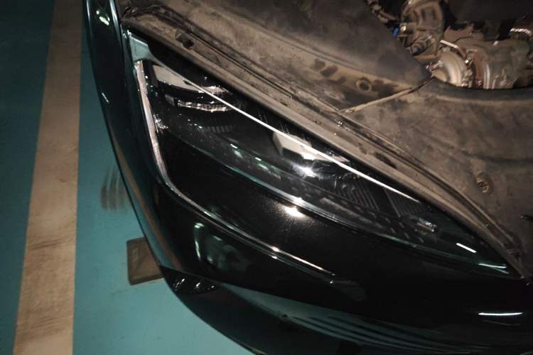 Used BYD Seal 2023 DM-i 1.5T 121km Prestige Model Right Front Headlight